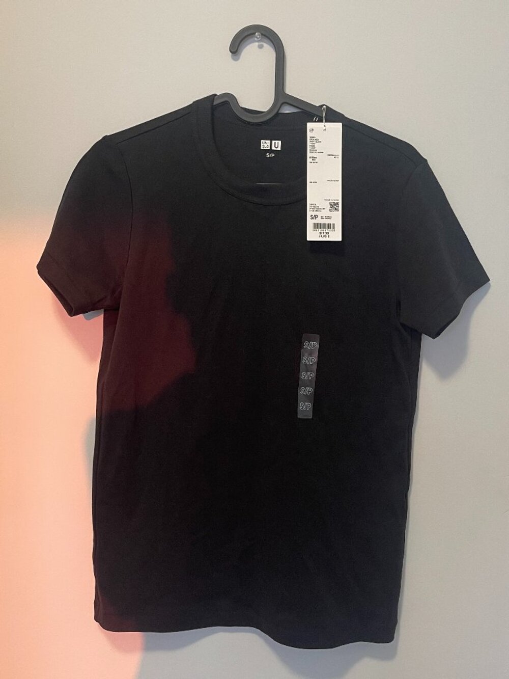 NWT UNIQLO SET OF 3 CREW NECK T-SHIRTS IN BLACK SIZE SMALL